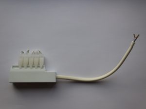 6 WAY, 2 PIN CABLE DISTRIBUTION JUNCTION BOX