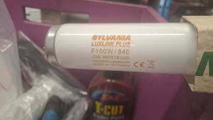 8ft FLUORESCENT TUBE 100w